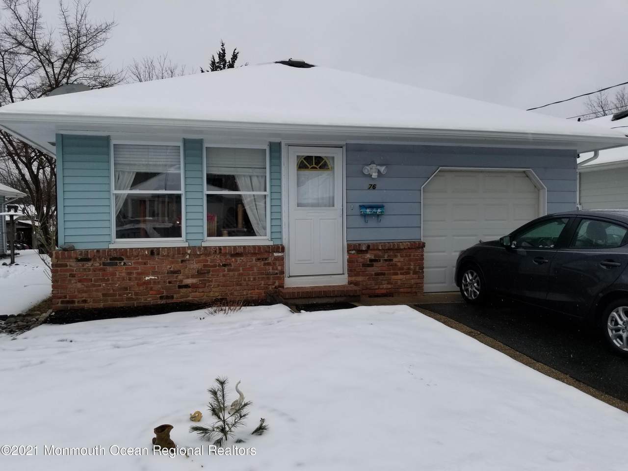 76 Mount Matterhorn Lane - Photo 1