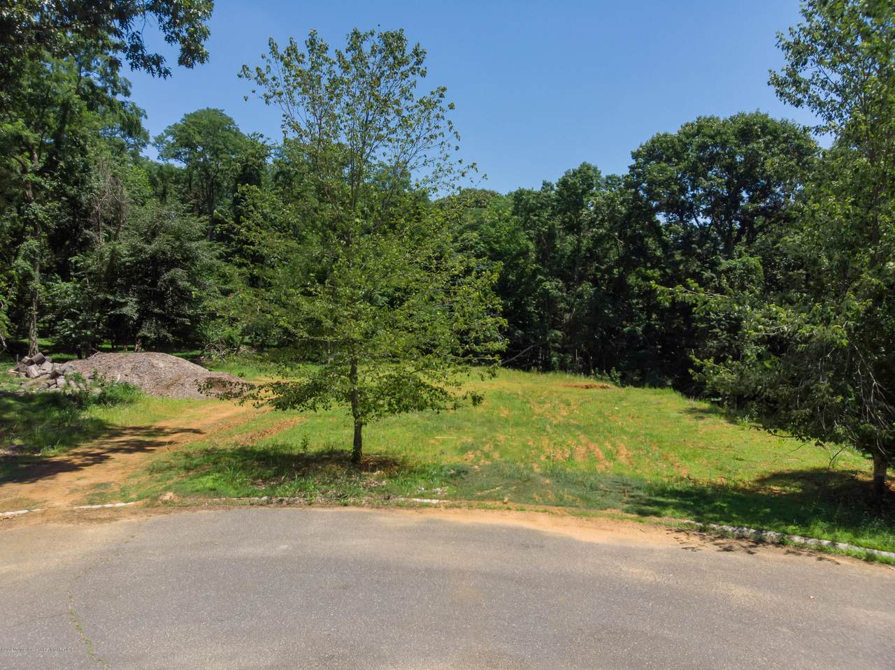 18 Moonlight Drive - Photo 1