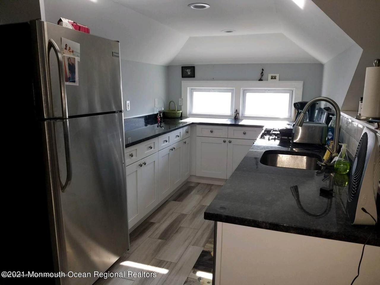 320 Broad Street - Photo 1