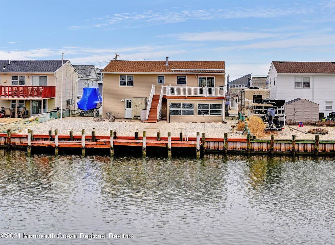 116 Montclair Road - Photo 1