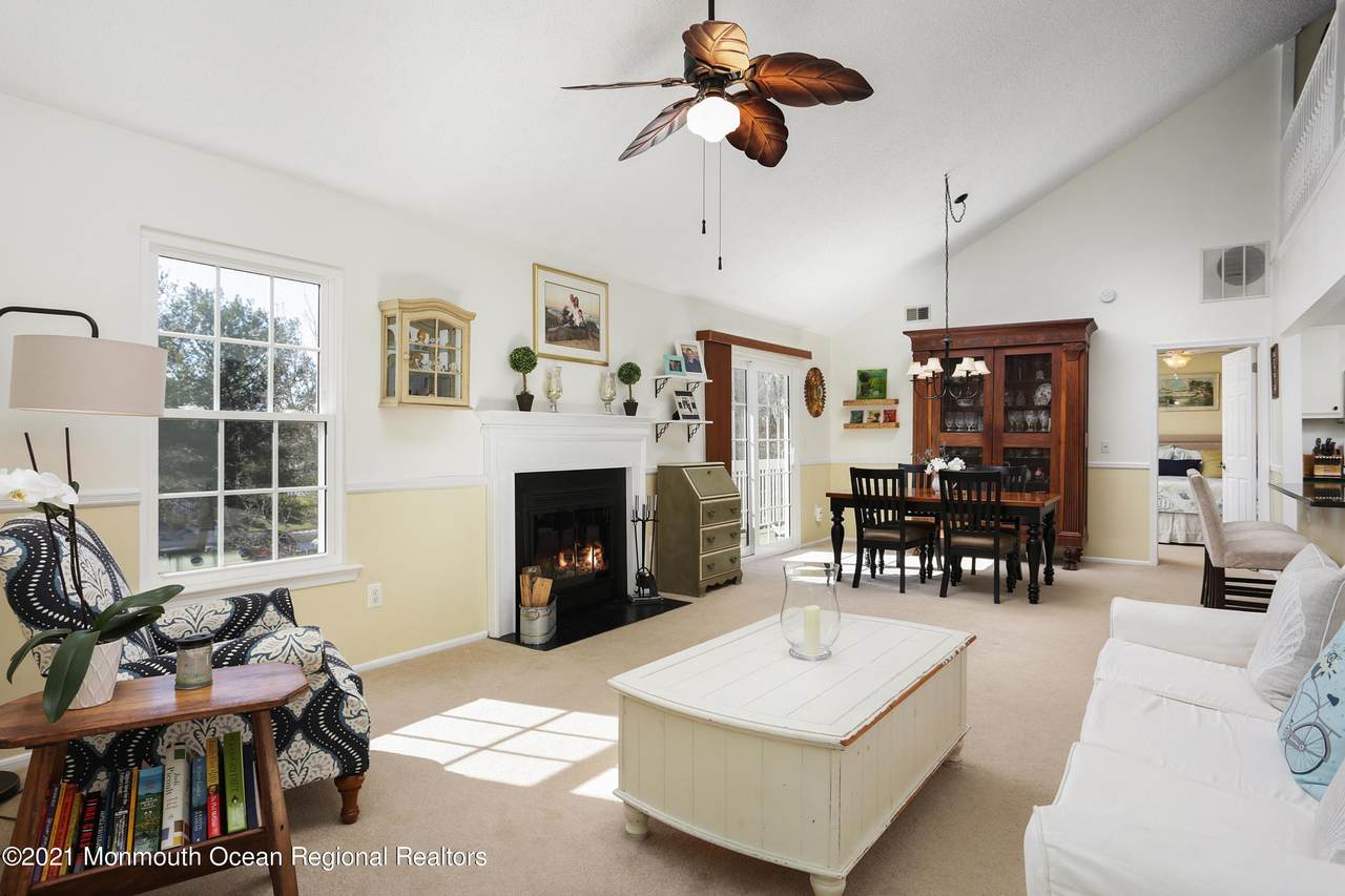 2 Juneau Court - Photo 1