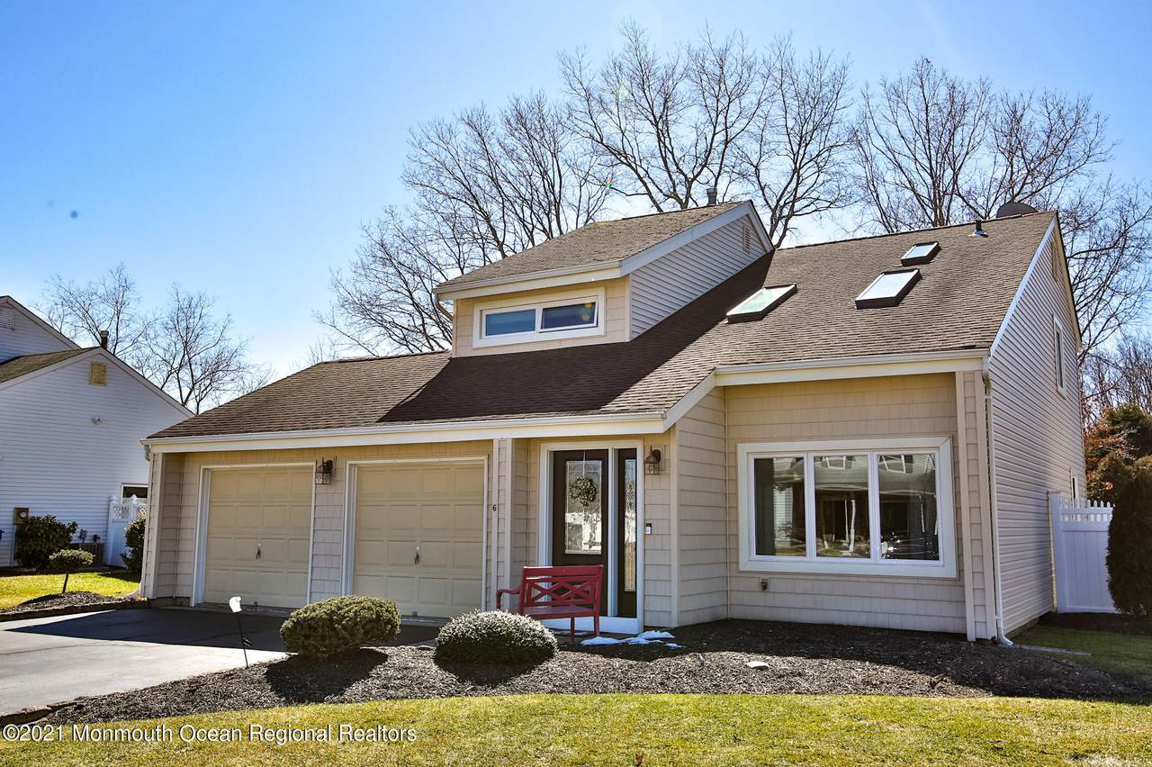 6 Scarlet Lane - Photo 1