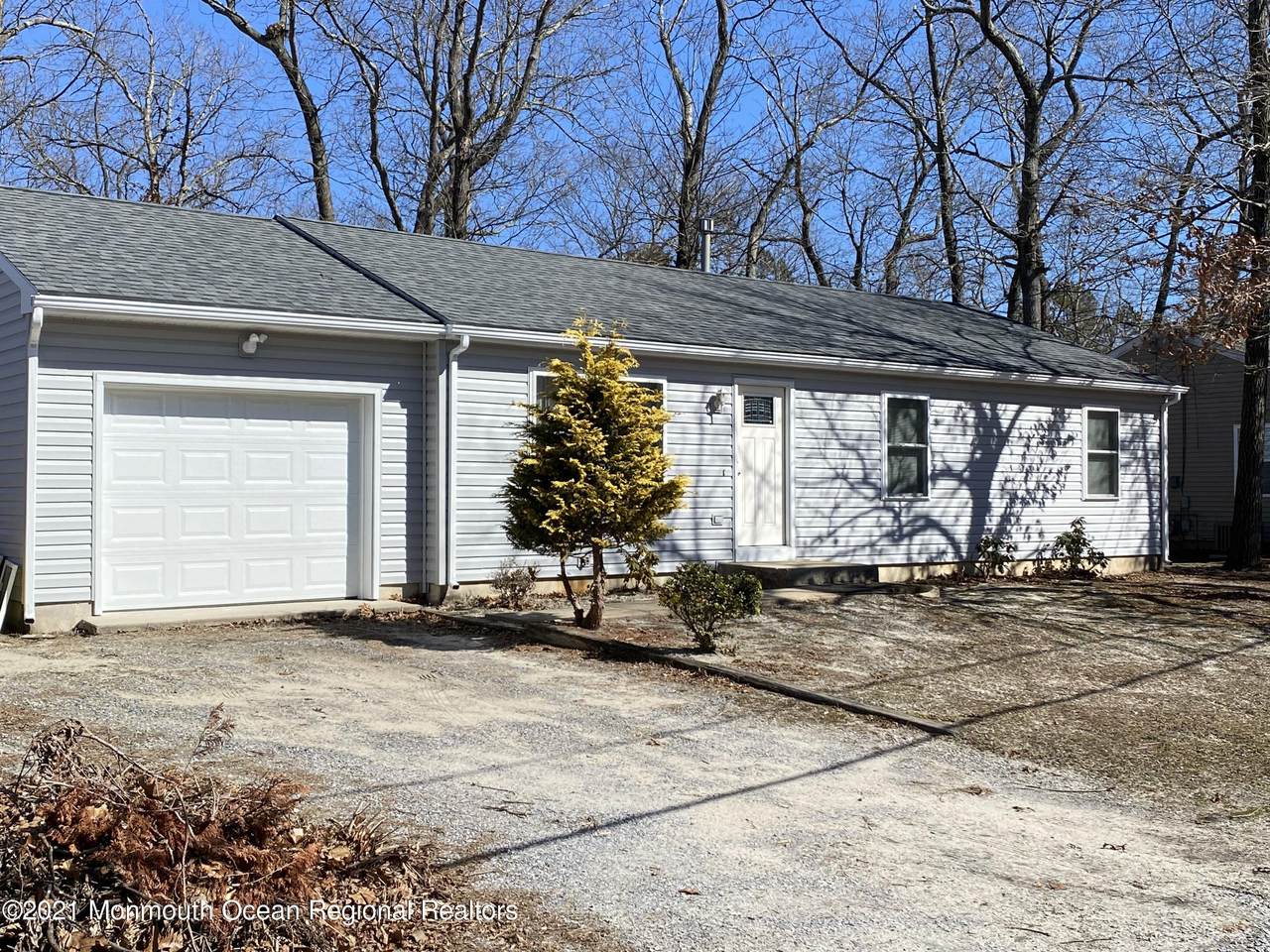 212 Bayberry Street - Photo 1