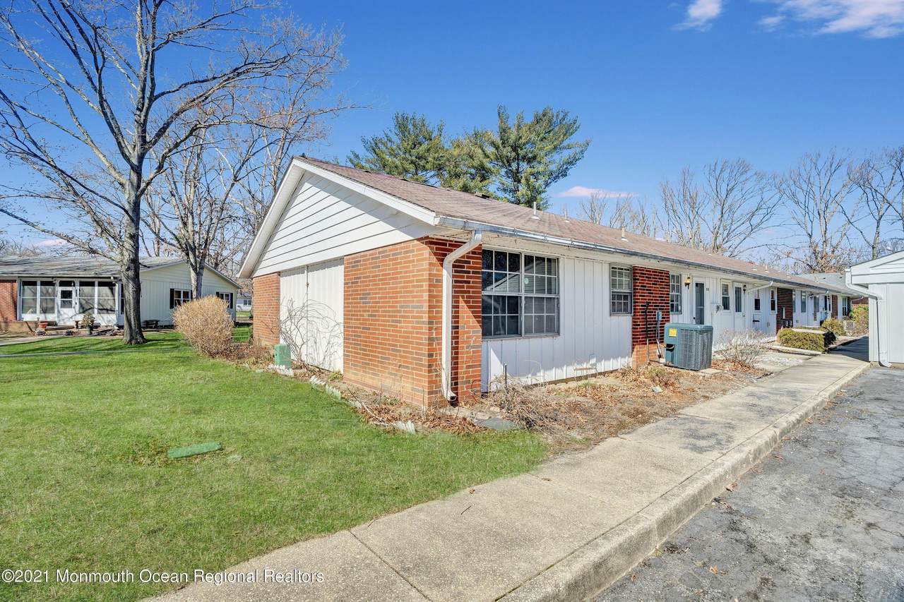 51D Cambridge Court - Photo 1