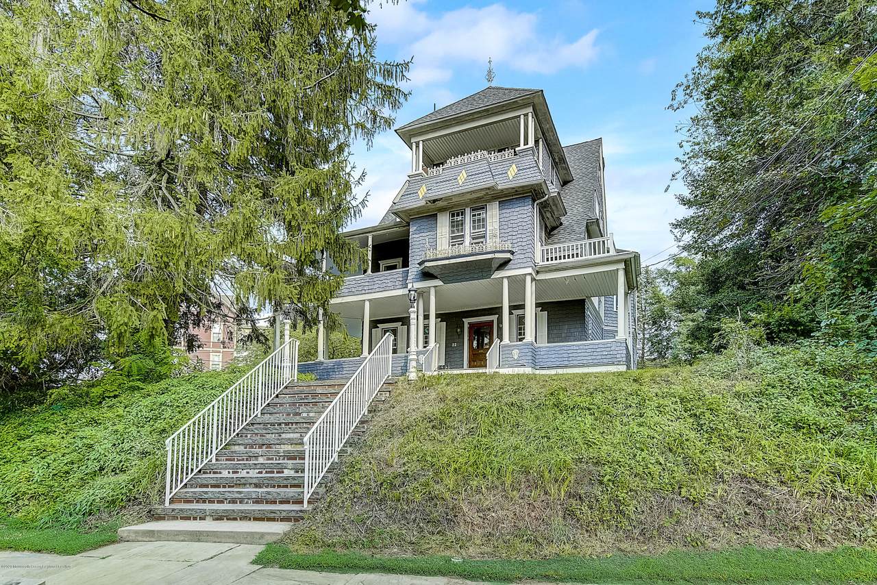 22-28 Prospect Circle - Photo 1
