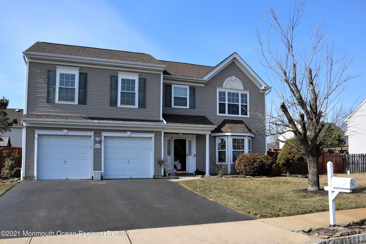 90 Evesboro Lane - Photo 1