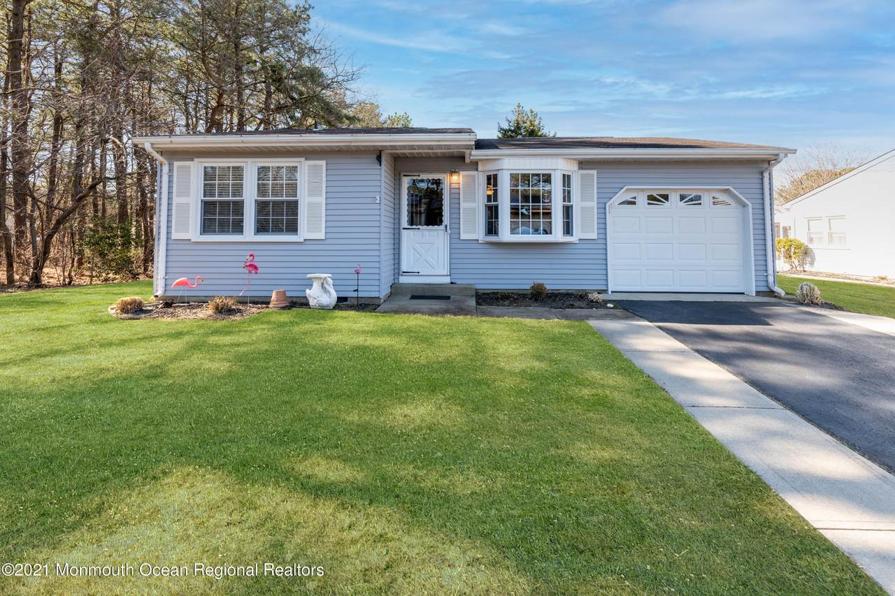 21 Hartford Road - Photo 1