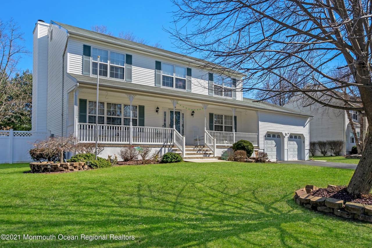 336 Meadowood Road - Photo 1