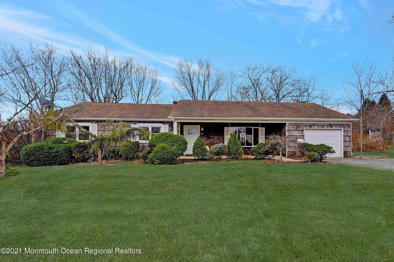 13 Atlanta Drive - Photo 1