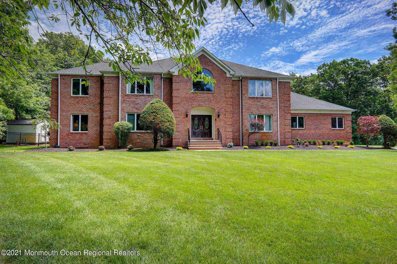 4 Susan Court - Photo 1