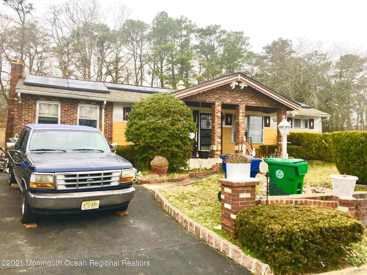 132 Belmont Drive - Photo 1