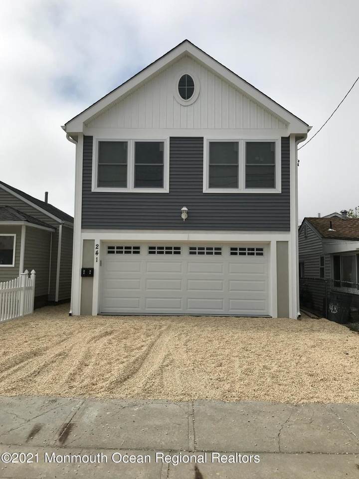 241 Hiering Avenue - Photo 1