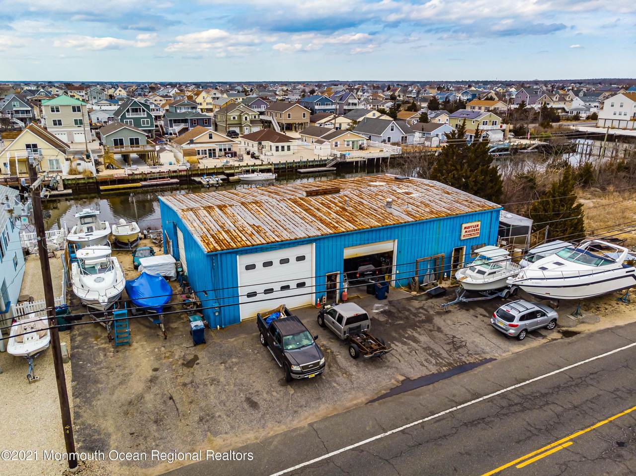 1110 Radio Road - Photo 1