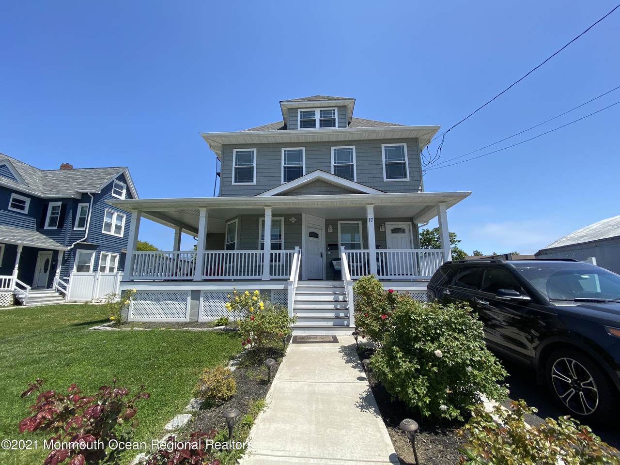 17 5th Avenue - Photo 1