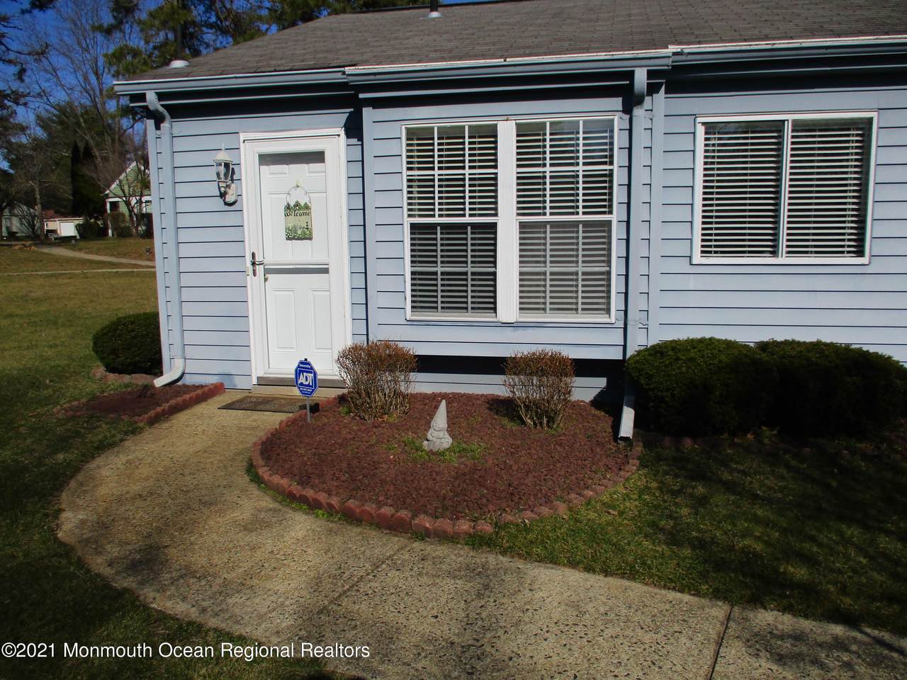 610B Devonshire Lane - Photo 1
