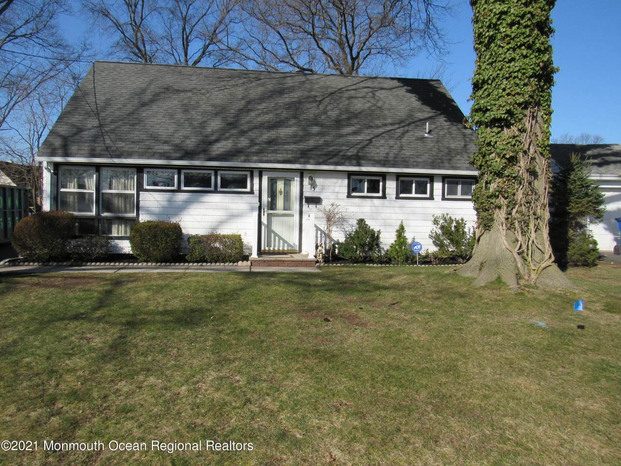 13 Autumn Court - Photo 1