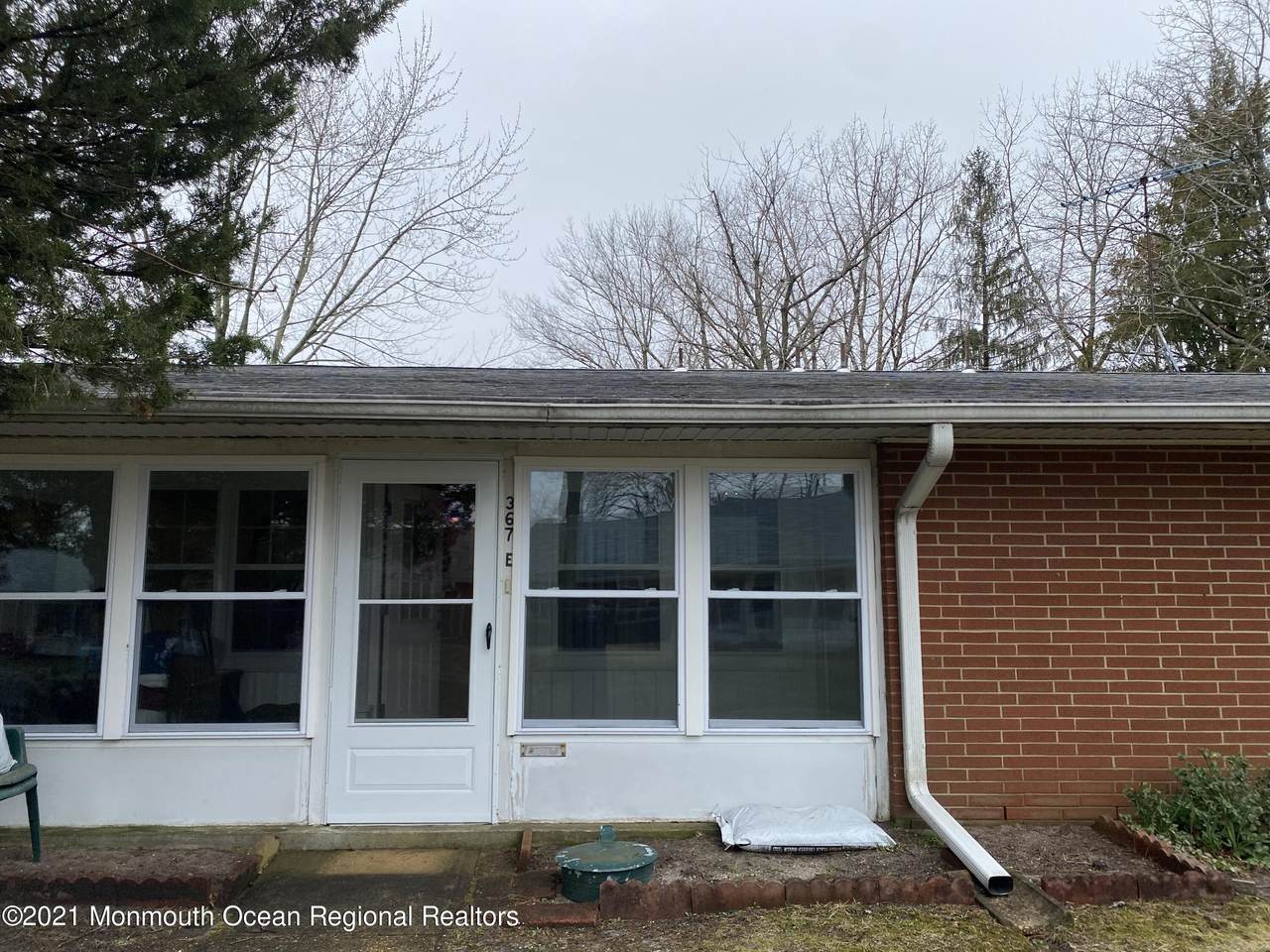 367E Chesterfield Court - Photo 1