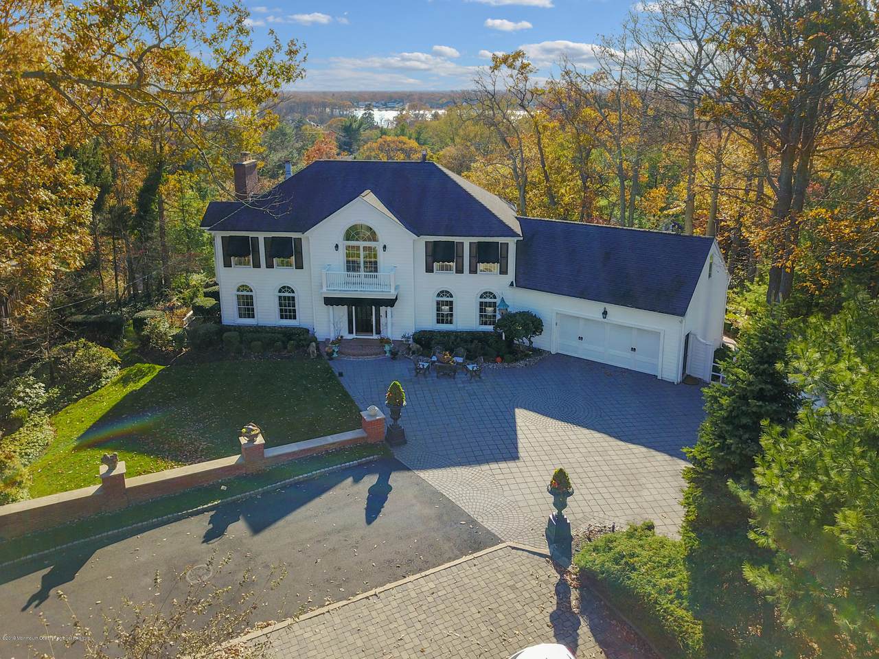 917 Hilltop Place - Photo 1