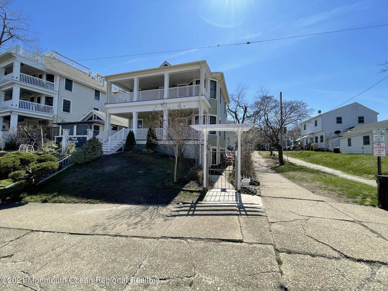 102 Lake Avenue - Photo 1