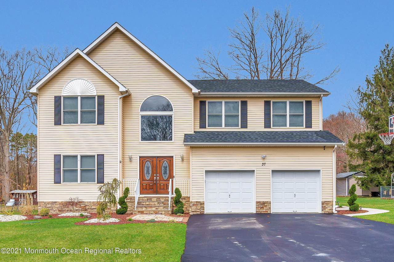 37 Brown Road - Photo 1