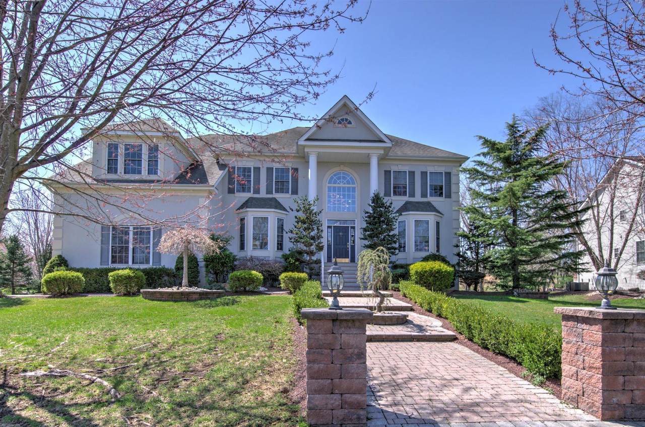 55 Rutledge Road - Photo 1