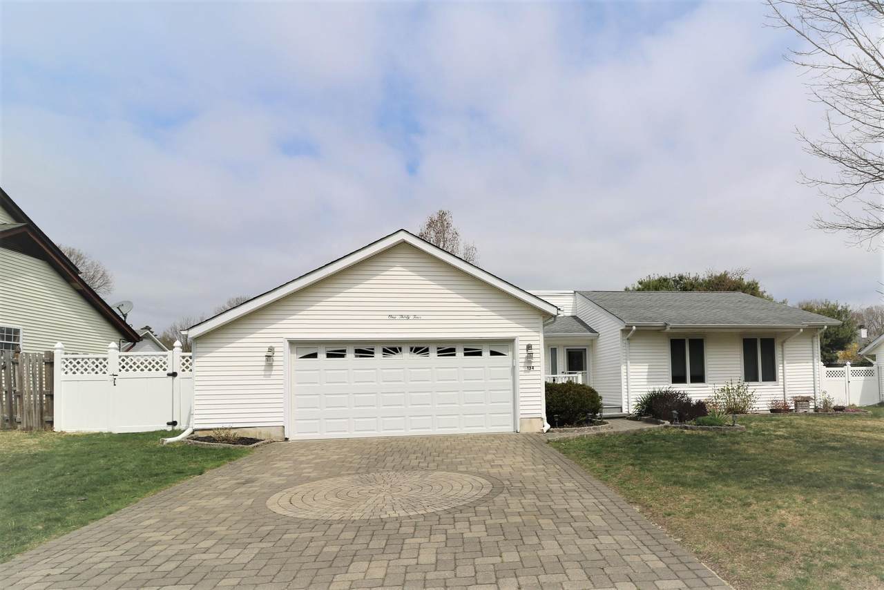 134 Cedarbrook Lane - Photo 1