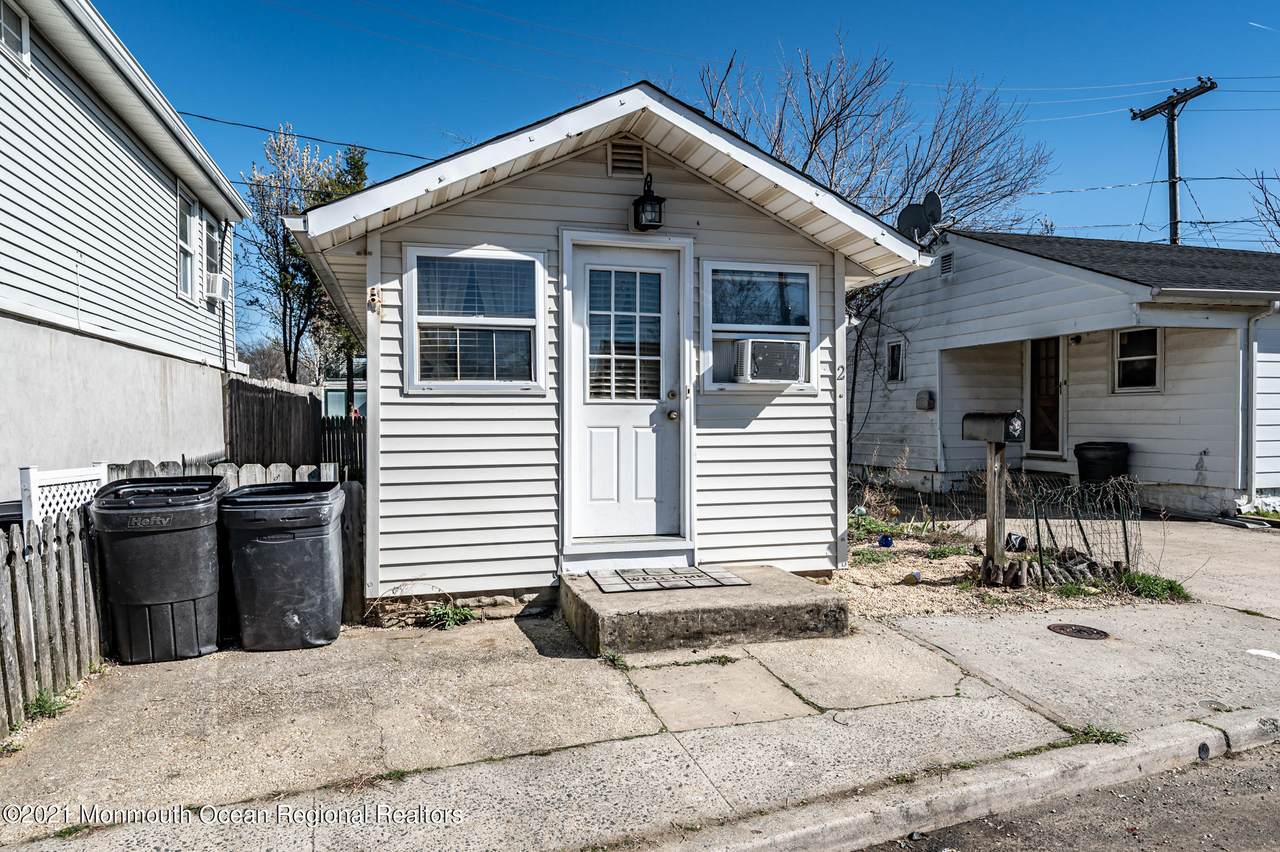 2 Neptune Place - Photo 1