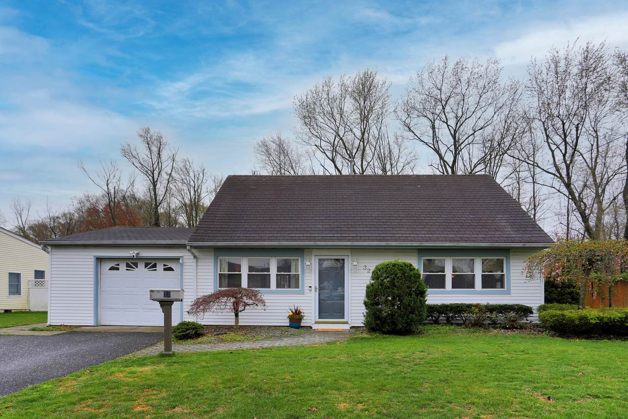 32 Appleton Drive - Photo 1