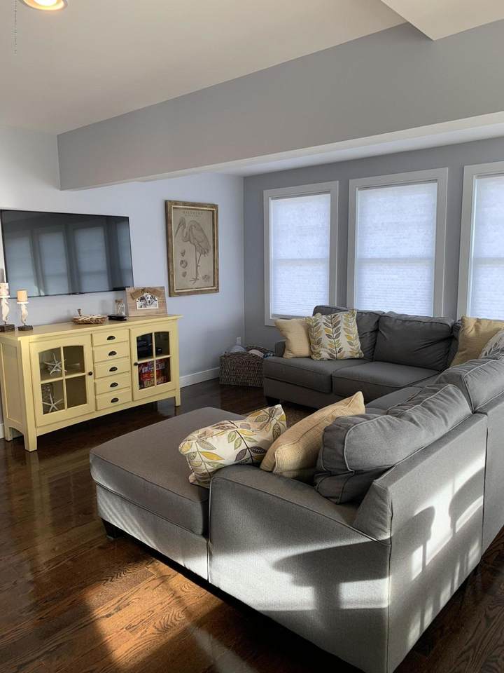 1907 Snyder Avenue - Photo 1