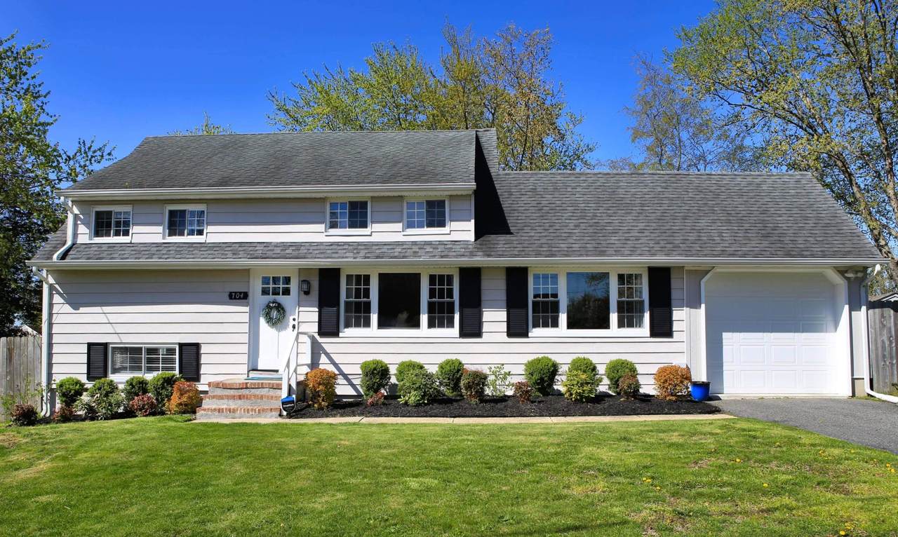 704 Sand Place - Photo 1