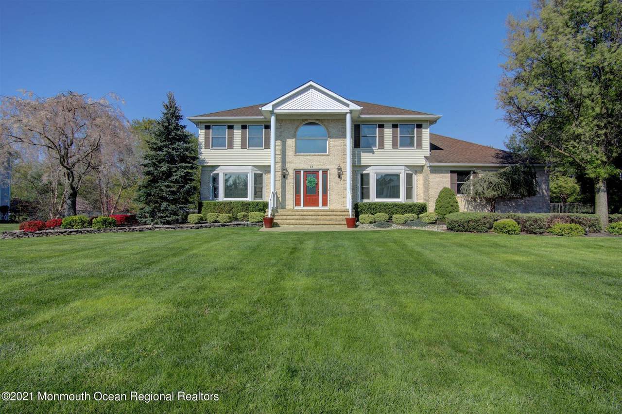 18 Regent Drive - Photo 1