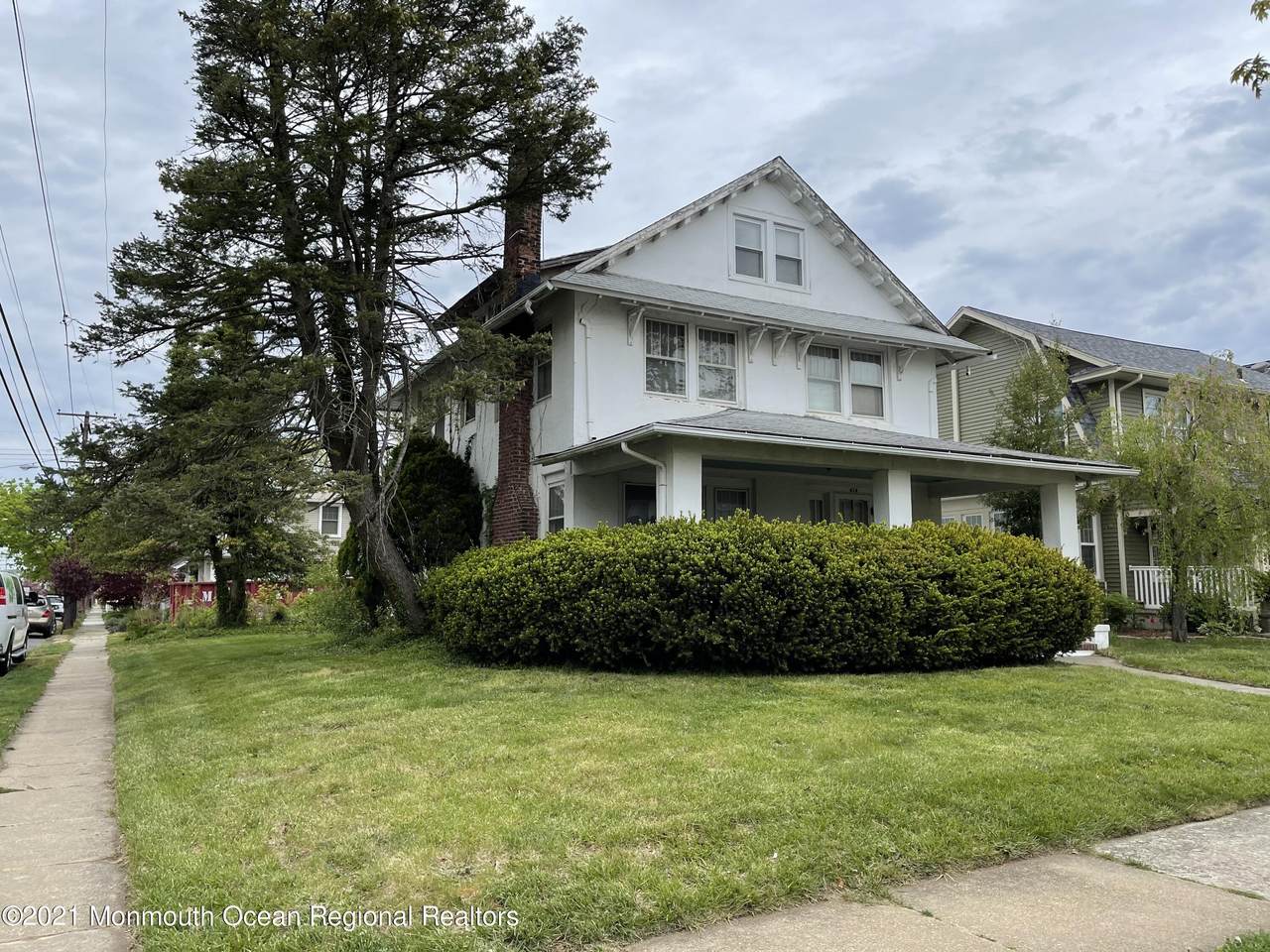 414 4th Avenue - Photo 1