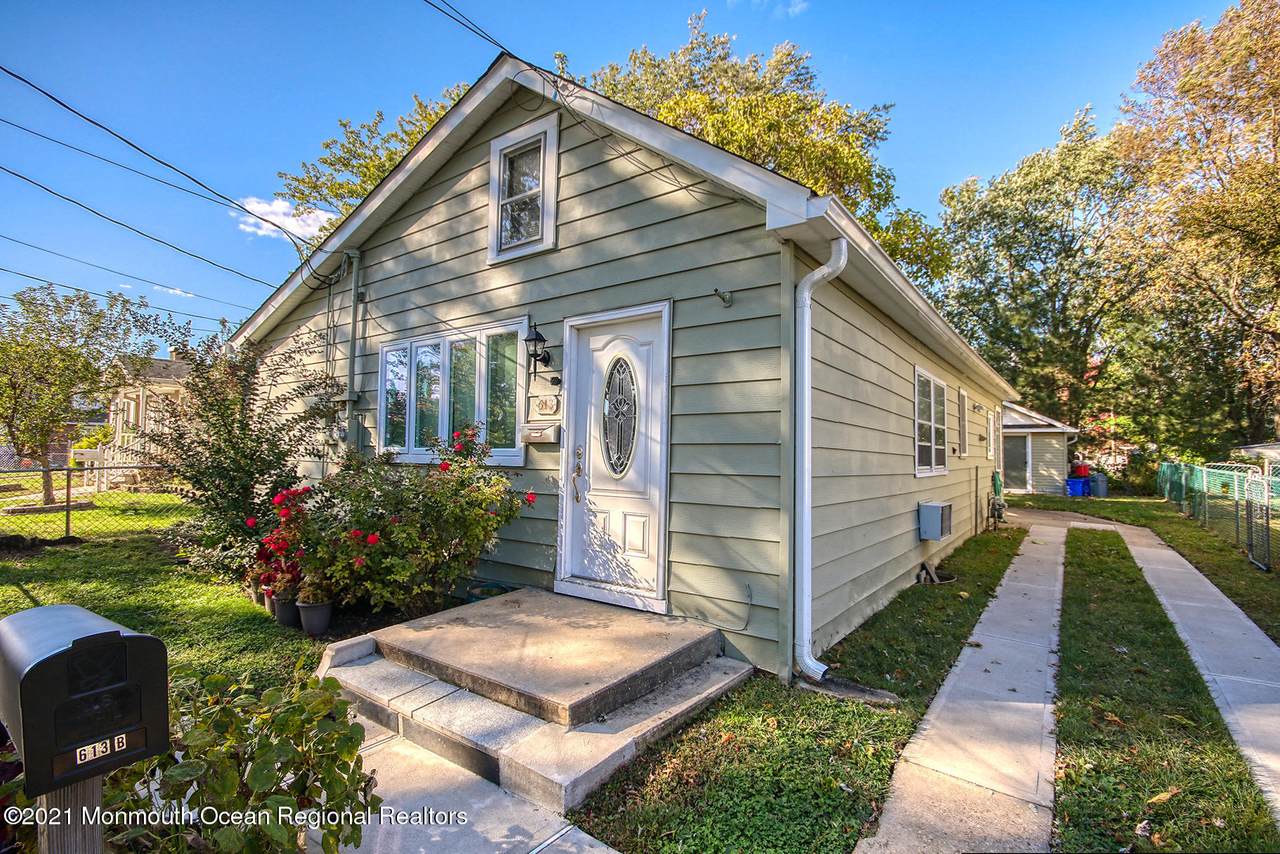 613 Morningside Avenue - Photo 1