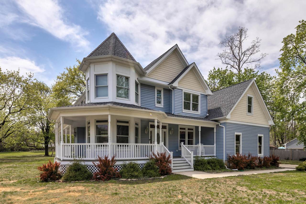 80 Riverdale Avenue - Photo 1