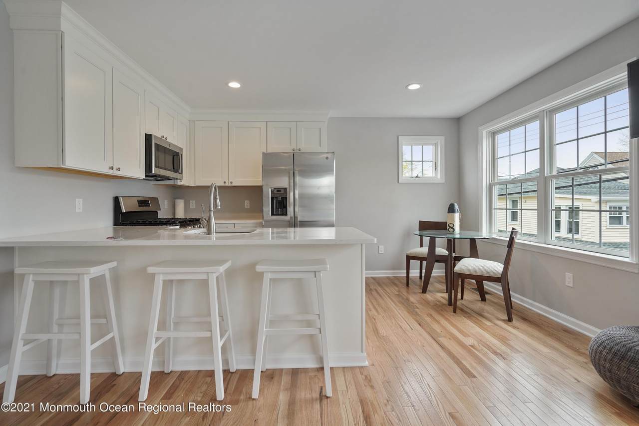 431 Woodland Lane - Photo 1