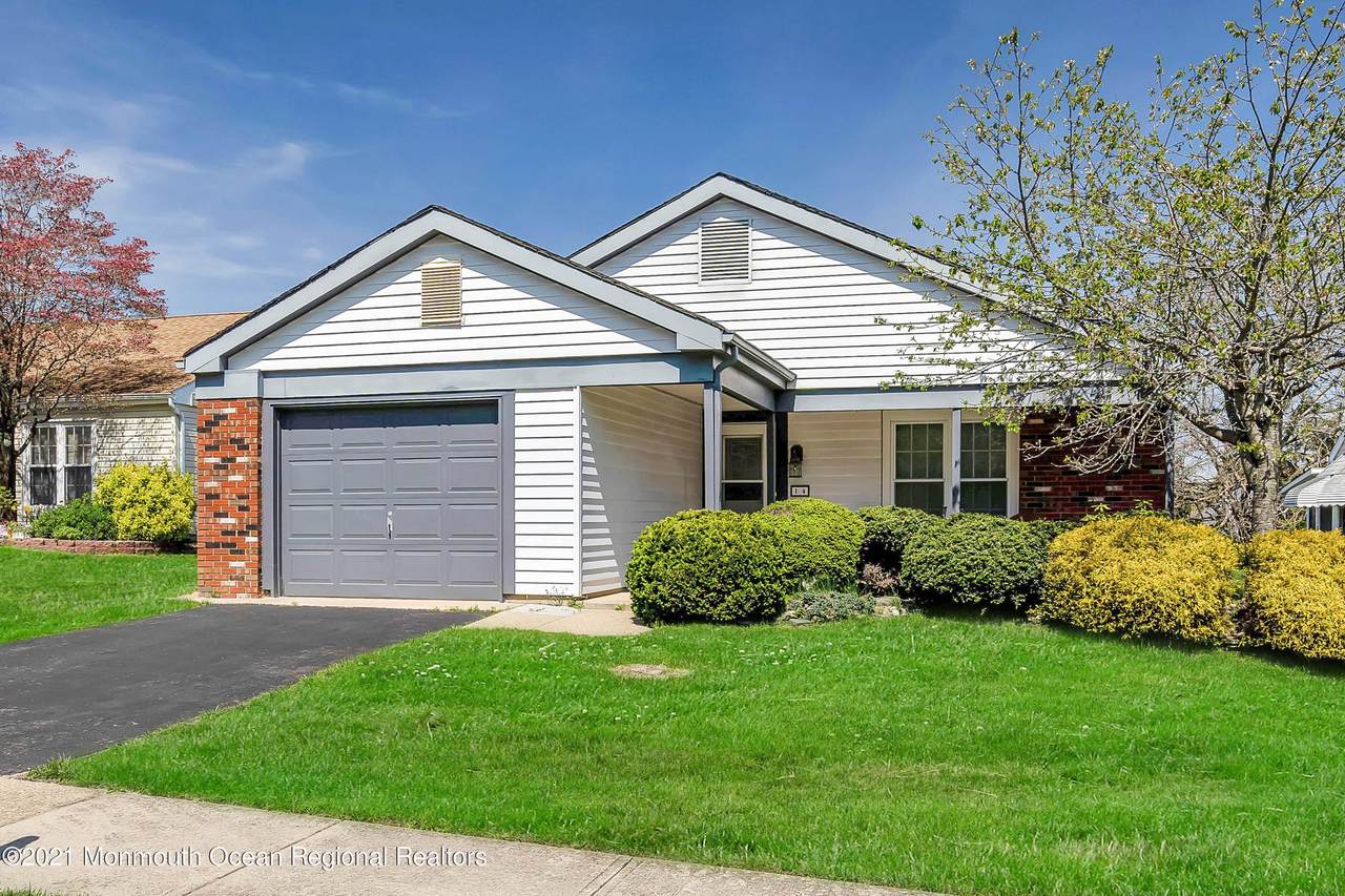 14 Maidstone Way - Photo 1