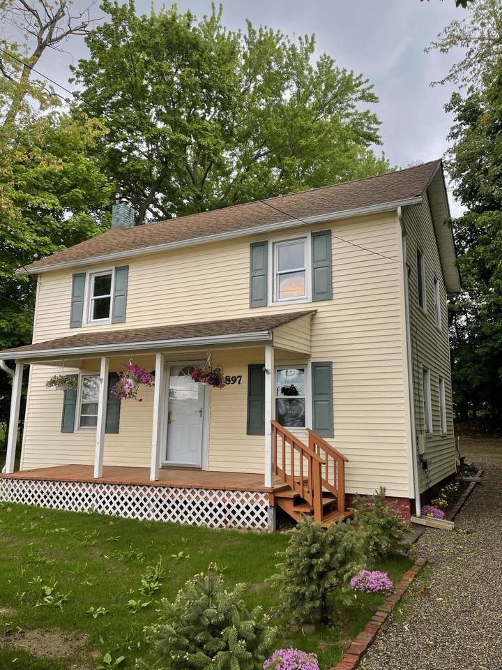 897 Highway 33 - Photo 1