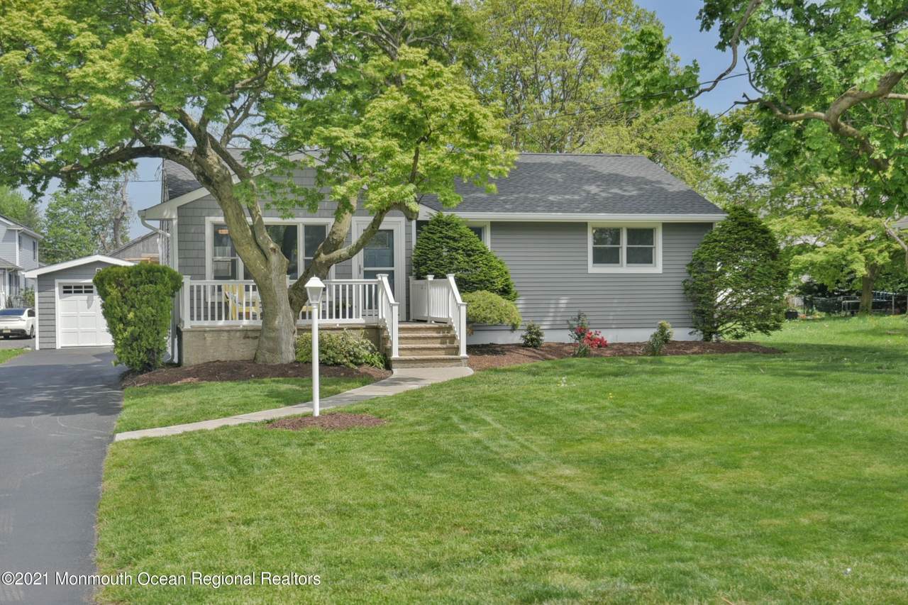 35 Myrtle Avenue - Photo 1