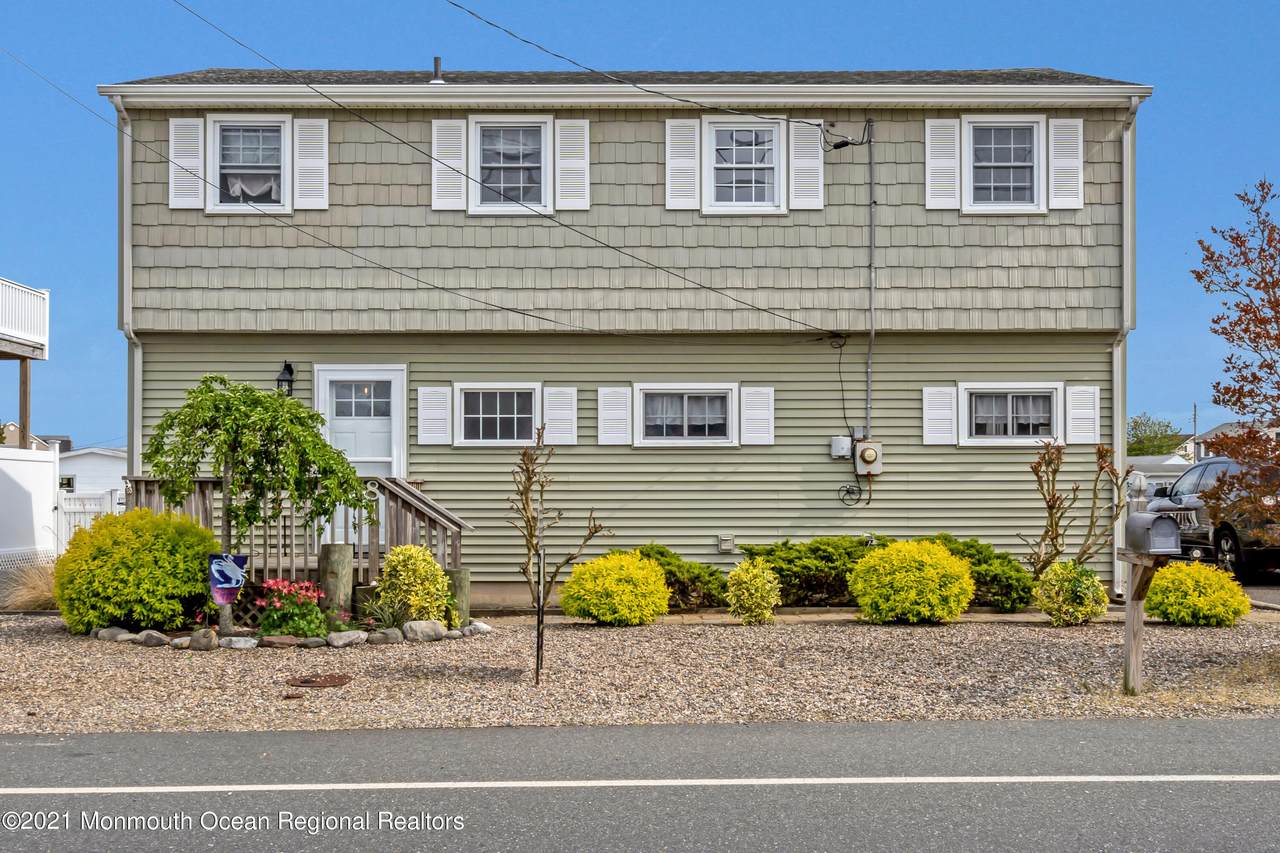81 Jonathan Drive - Photo 1