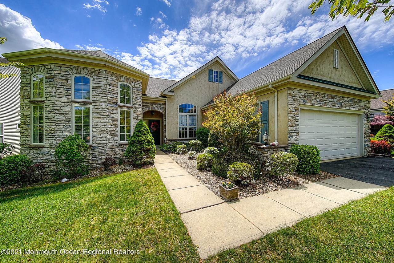 14 Mission Way - Photo 1