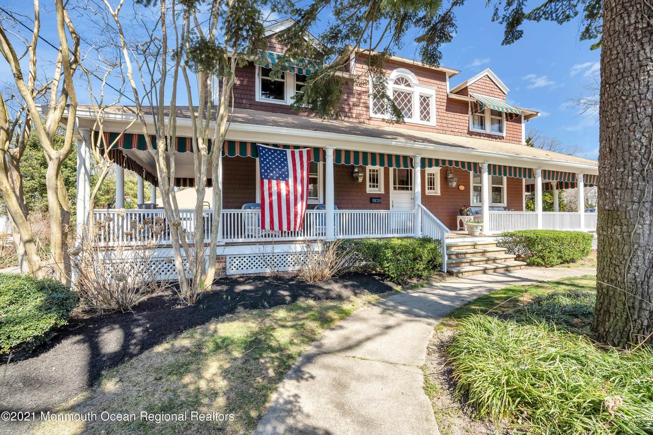 106 Vroom Avenue - Photo 1