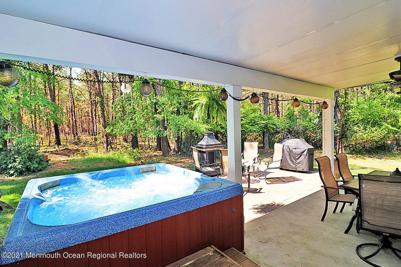 9 Bakoua Court - Photo 1