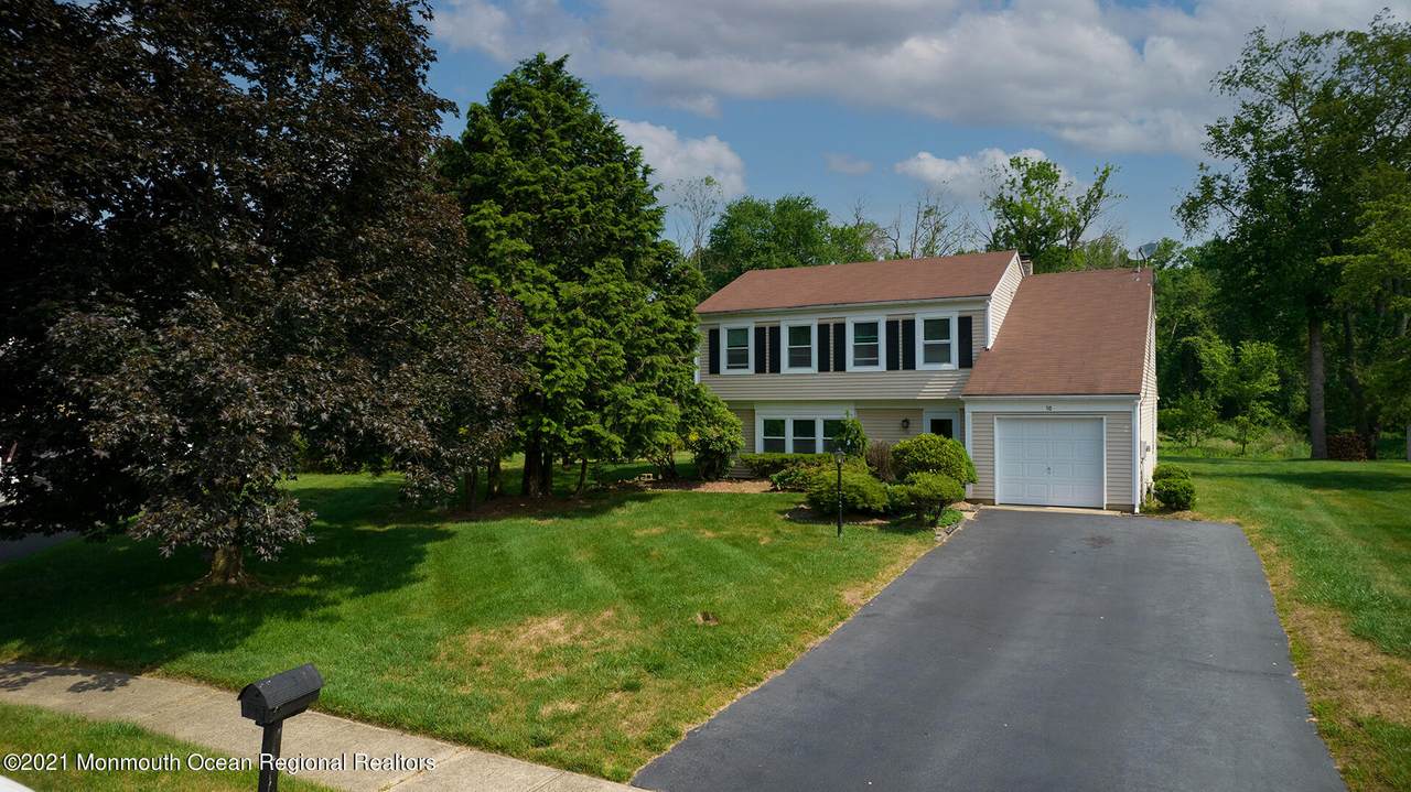 10 Carlisle Court - Photo 1