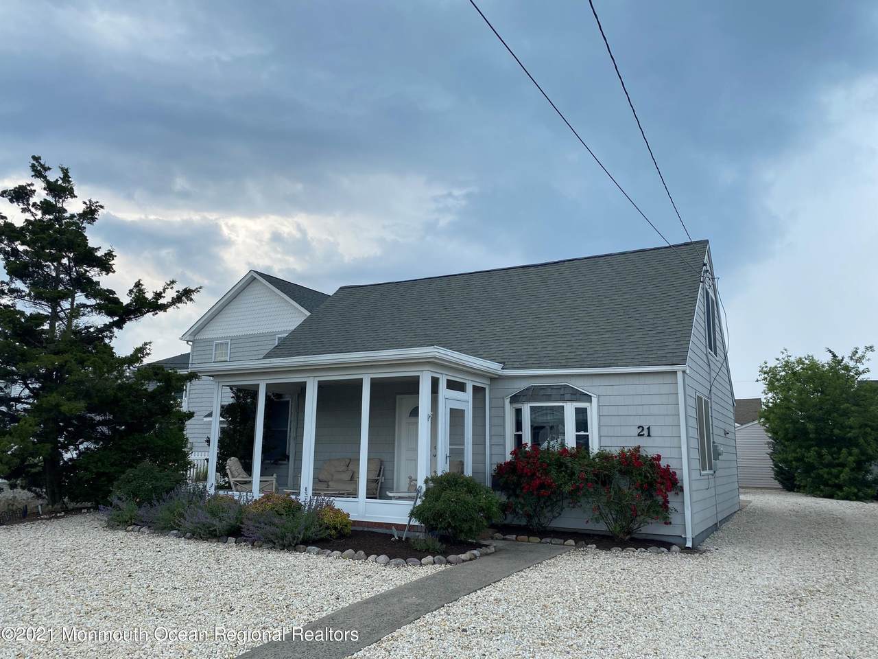 21 Trenton Avenue - Photo 1