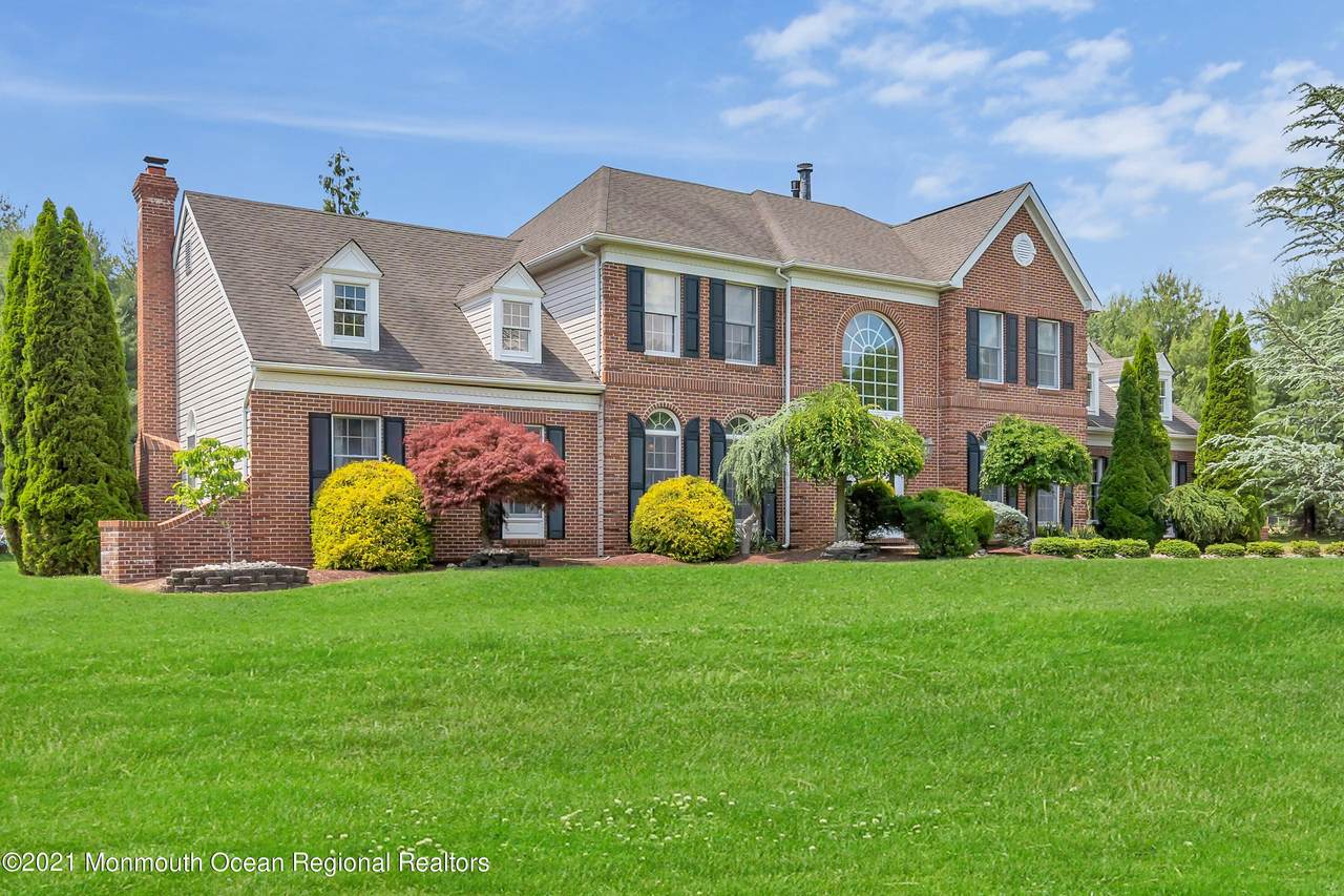 2 Debow Drive - Photo 1