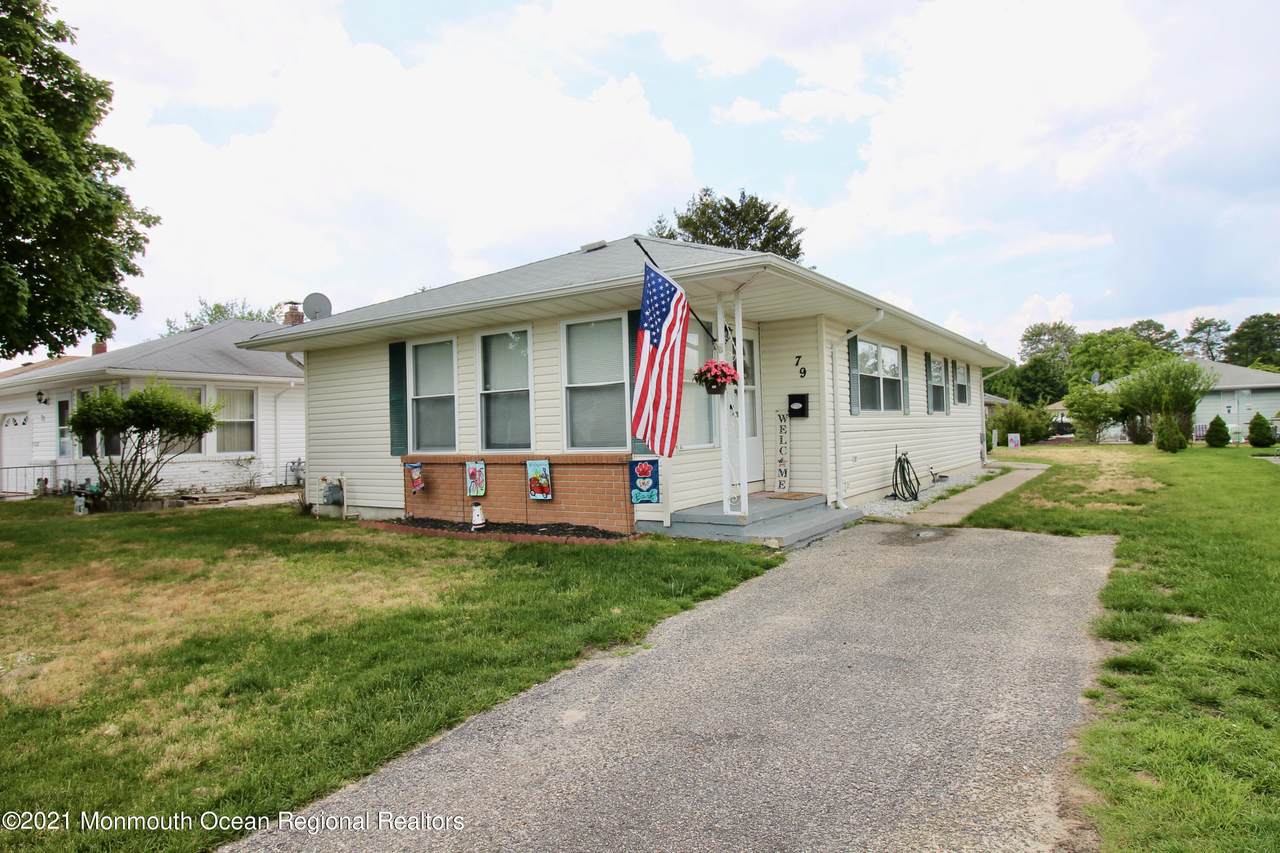 79 Scarborough Place - Photo 1