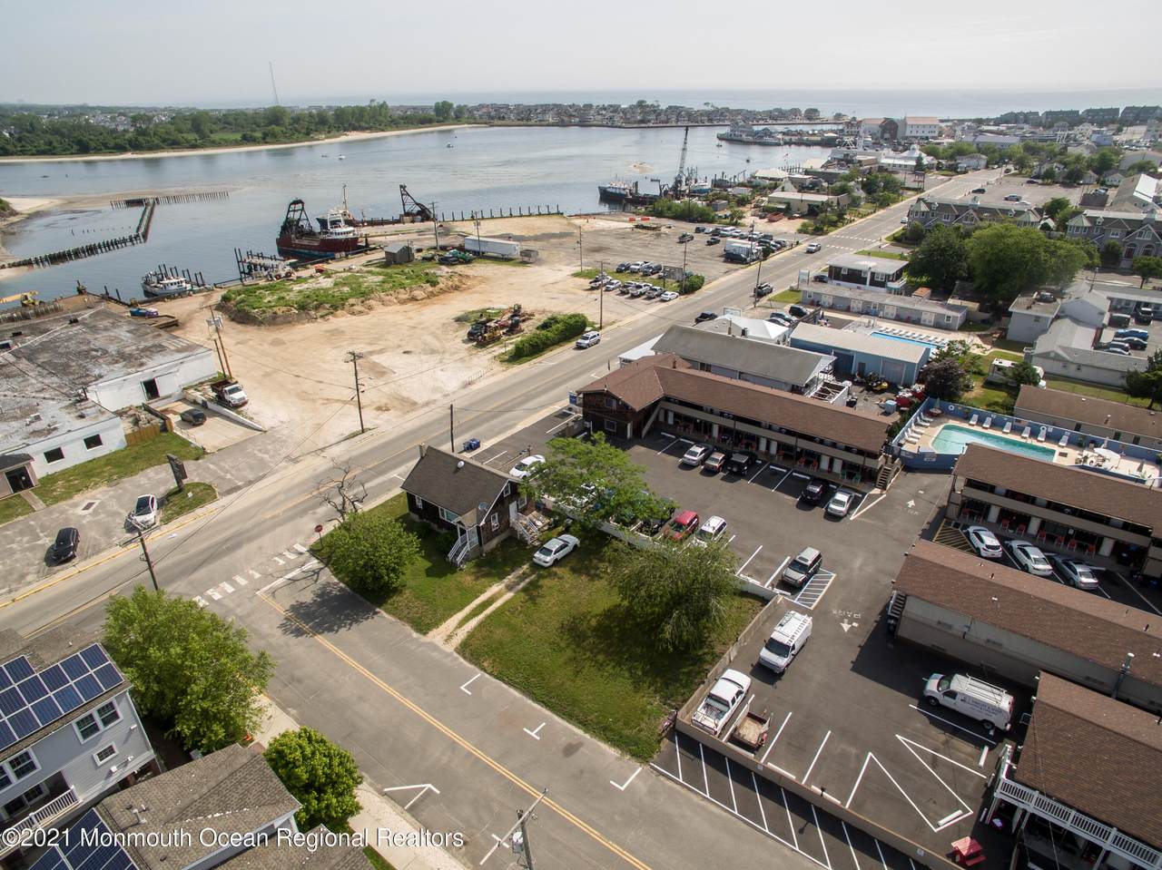 218 Channel Drive - Photo 1
