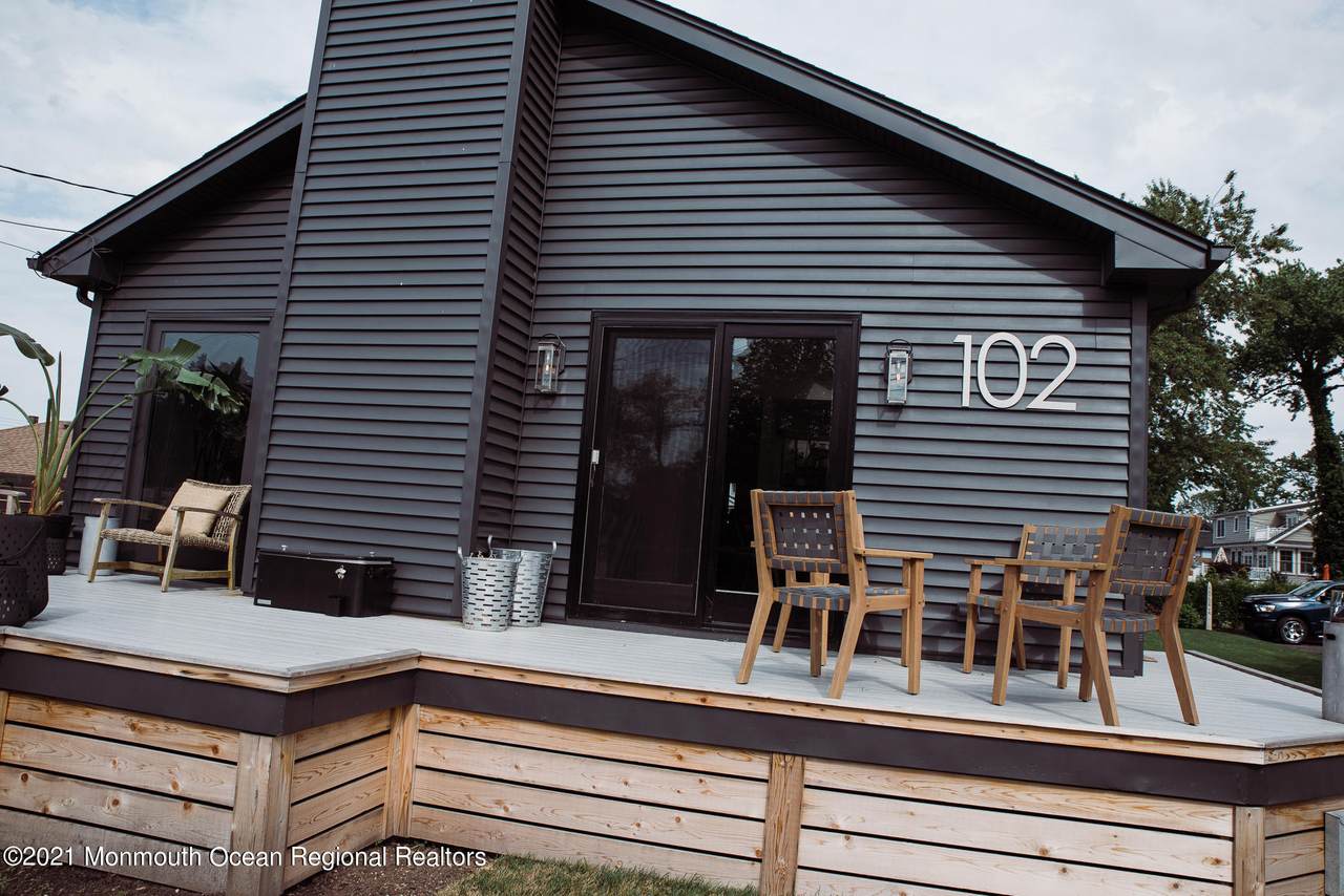 102 Perry Place - Photo 1