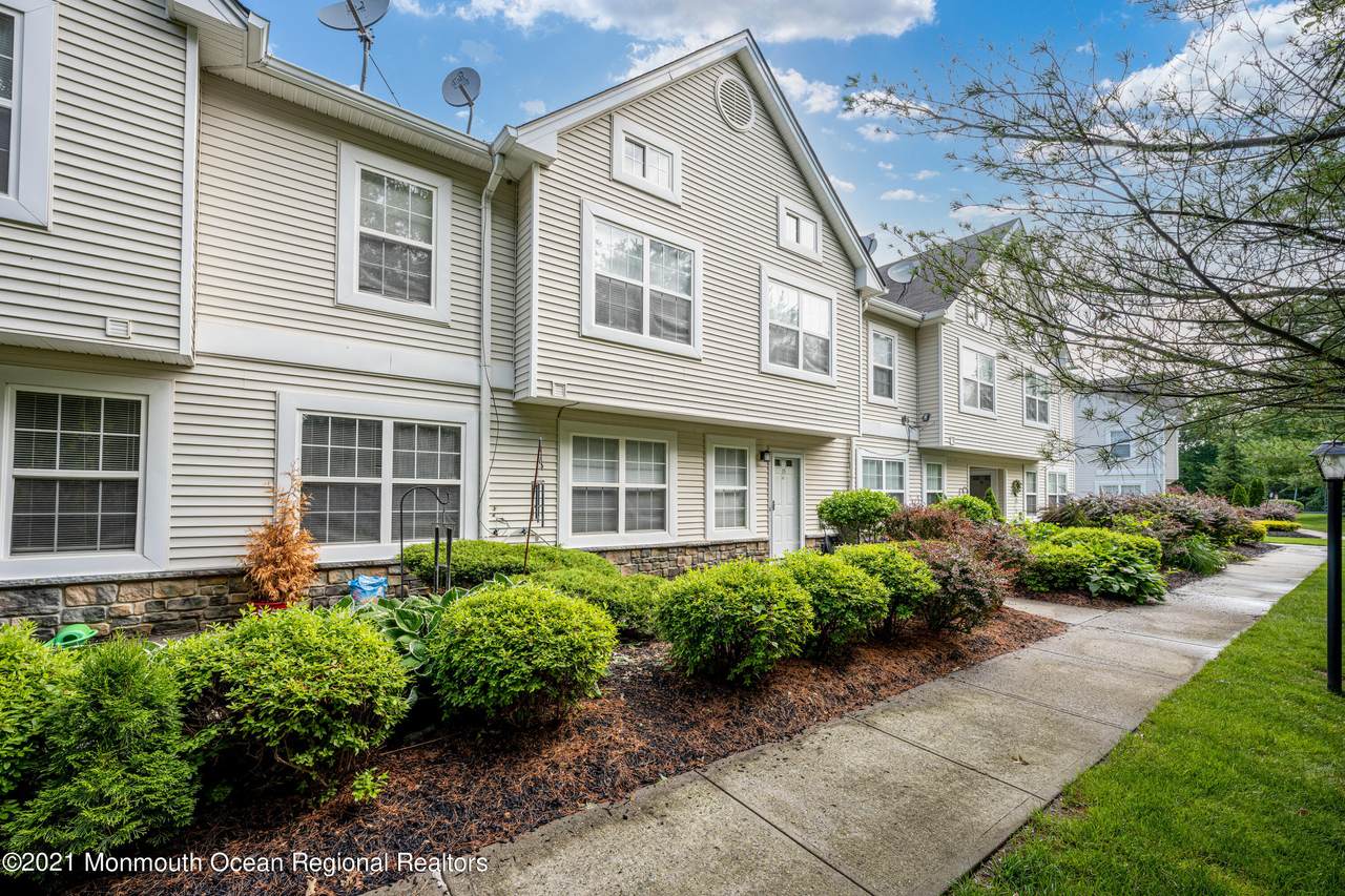 15 Forrest Court - Photo 1
