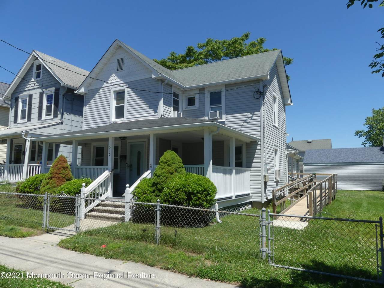 510 Park Place Avenue - Photo 1